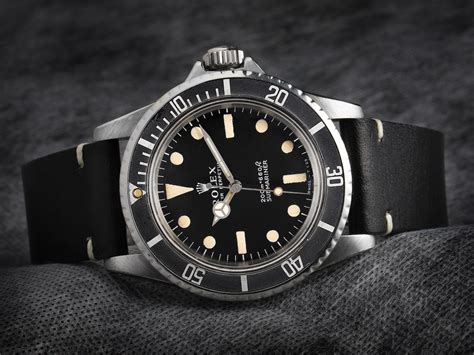 Rolex Submariner 5513 Buying Guide .